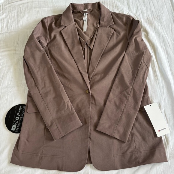 lululemon athletica Jackets & Blazers - Lululemon Relaxed Fit Twill Blazer TPTC Taupetastic Brown Women’s Size M